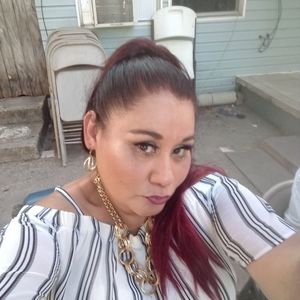 Meet your Posher, Cristina